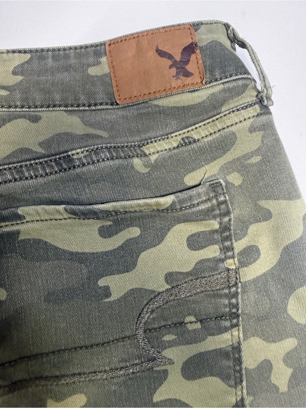 American Eagle Outfitters Olive Camo Skinny Jeans - Picture 10 of 10